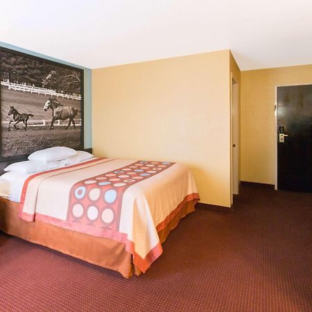 ซูเปอร์ 8 บาย วินด์แฮม ริชมอนด์ Hotel ภายนอก รูปภาพ