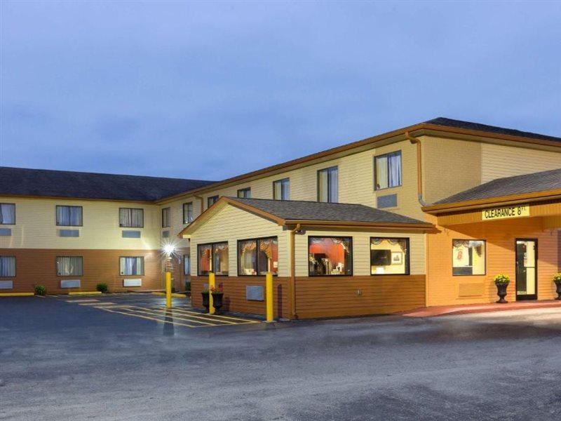 ซูเปอร์ 8 บาย วินด์แฮม ริชมอนด์ Hotel ภายนอก รูปภาพ