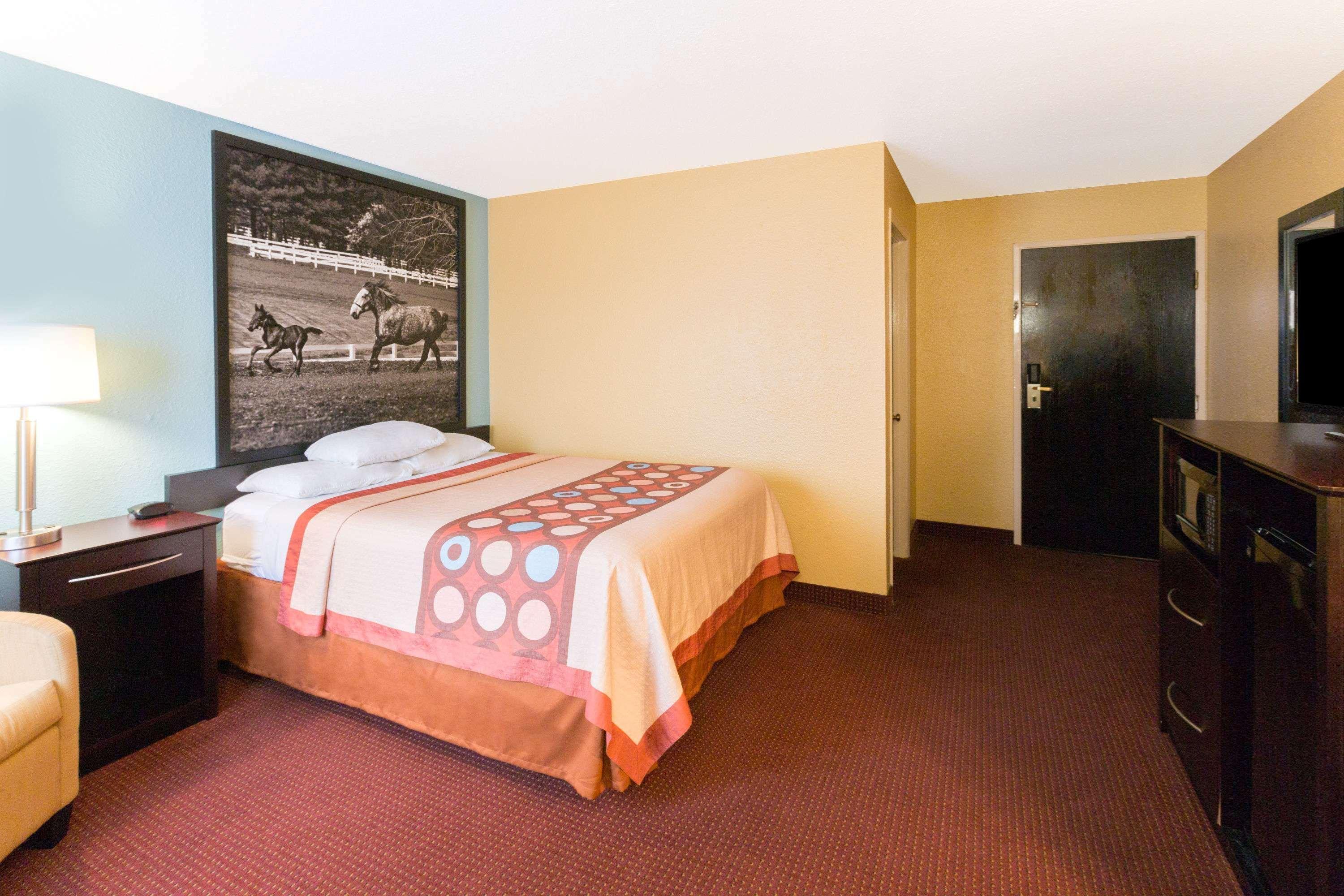 ซูเปอร์ 8 บาย วินด์แฮม ริชมอนด์ Hotel ภายนอก รูปภาพ