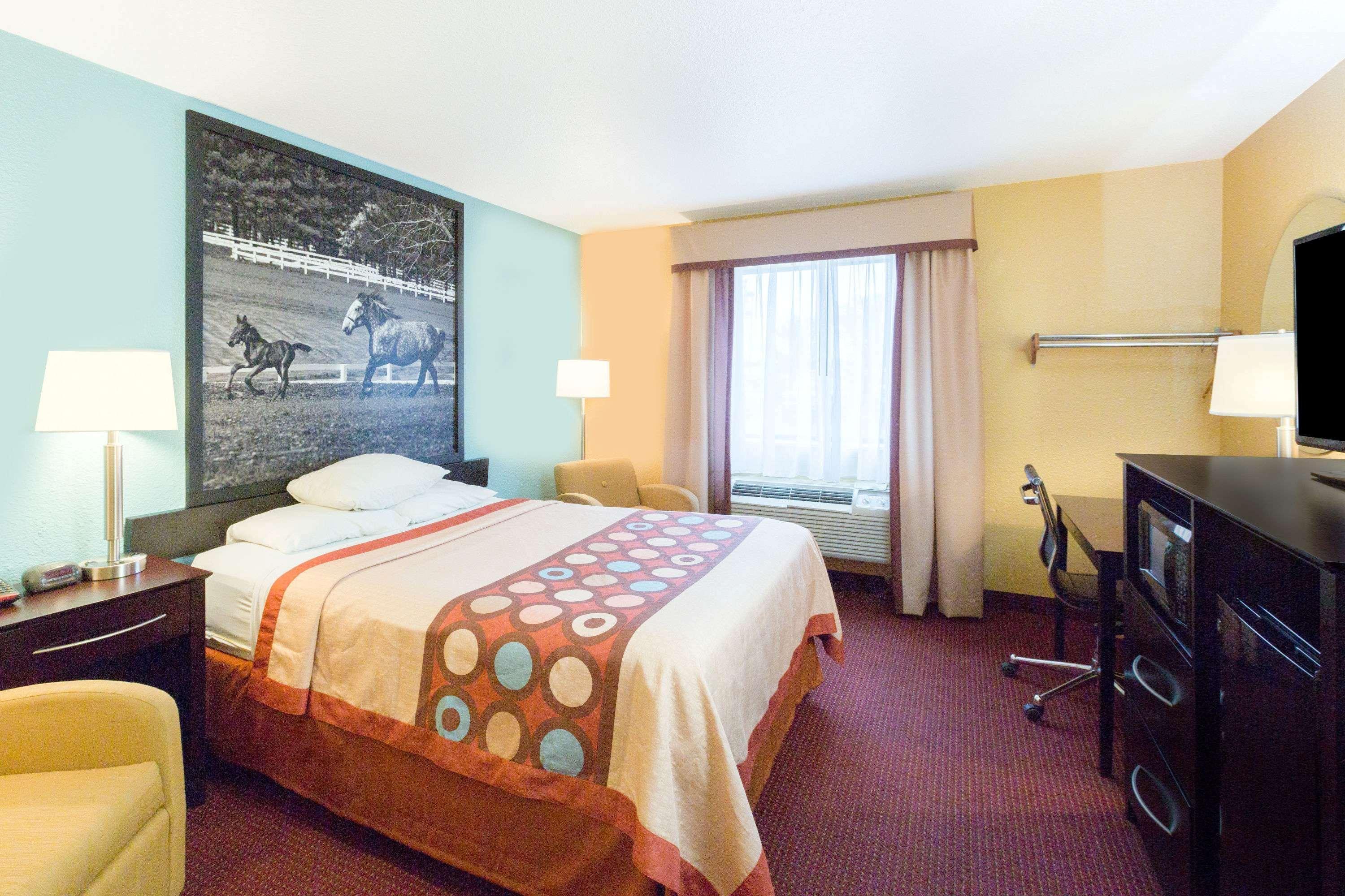 ซูเปอร์ 8 บาย วินด์แฮม ริชมอนด์ Hotel ภายนอก รูปภาพ